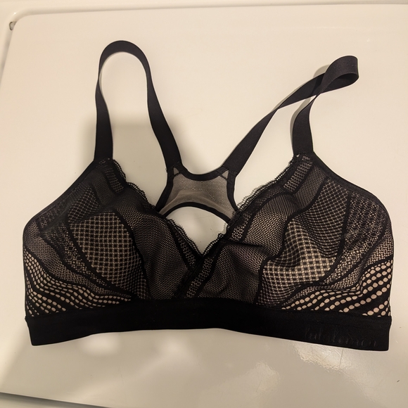lululemon athletica Awake To Lace Bra - Picture 2 of 3